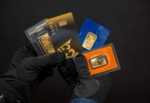 Vacanțele de vară se văd în schimburile valutare: euro, lira turcească și lekul albanez, în topul preferințelor românilor